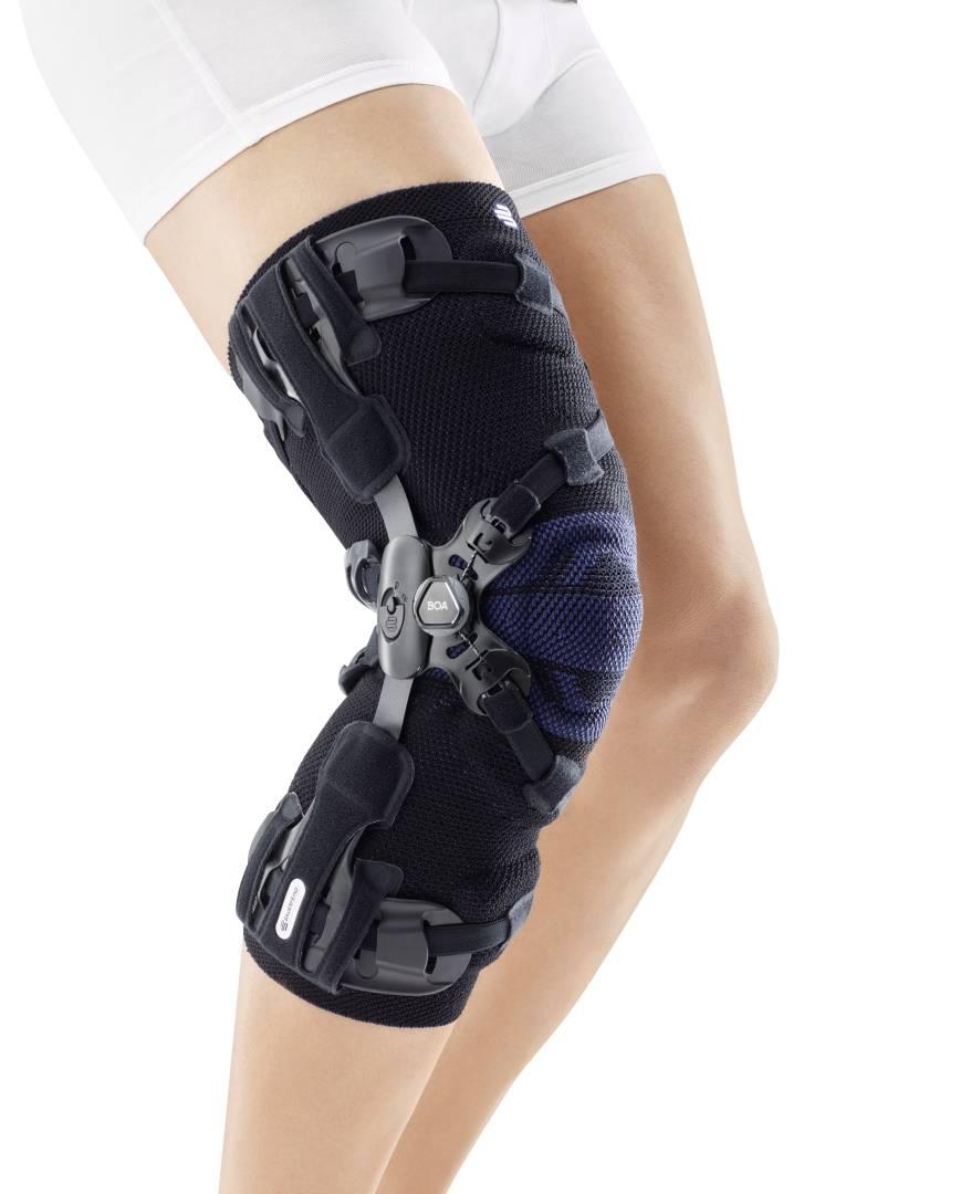Bauerfeind GenuTrain OA offloading-bandage mod slidgigt i sort